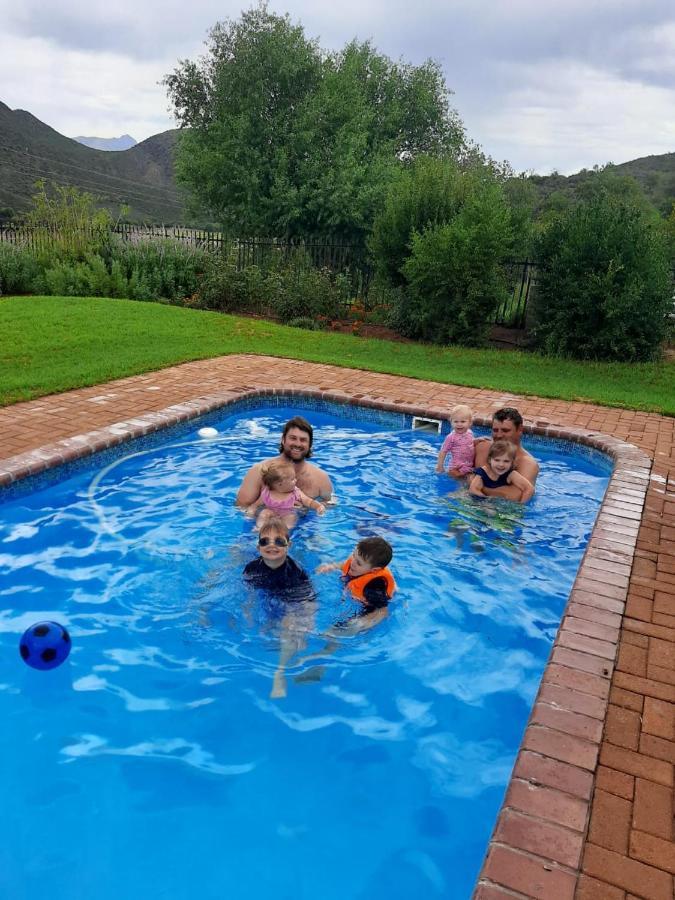 Wilgewandel Holiday Farm & Day Restaurant Oudtshoorn Exterior foto